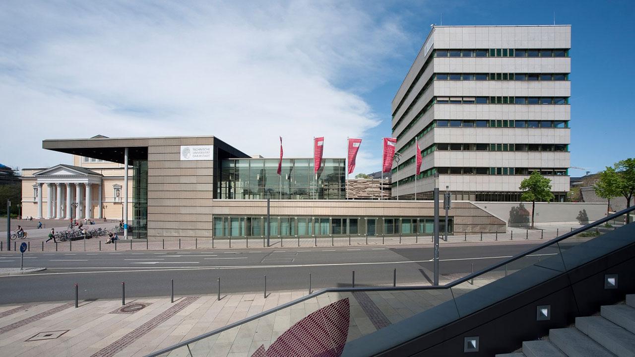 Darmstadt Teknik Üniversite