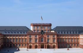 Mannheim Üniversitesii